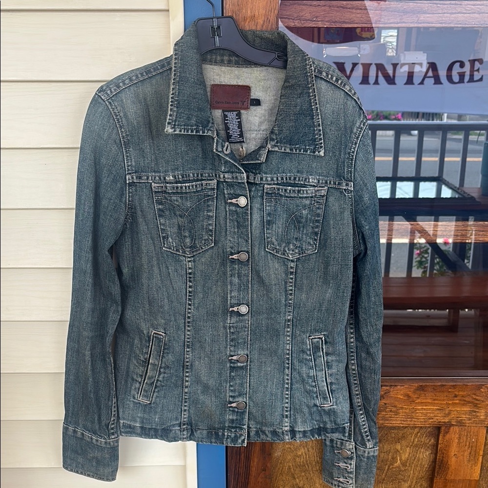 Vintage calvin klein Y2K Denim Button-Up Jacket